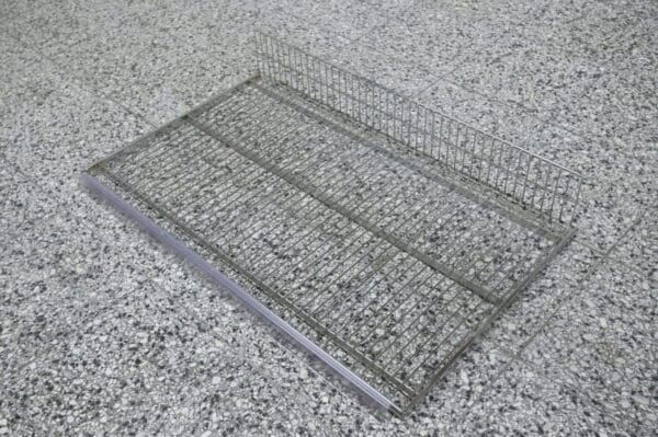 Myymälähyllystön lankakorihylly, 90cm x 53cm