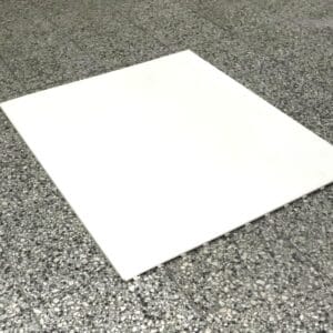 Myymälähyllystön taustapelti, 89cm x 77cm