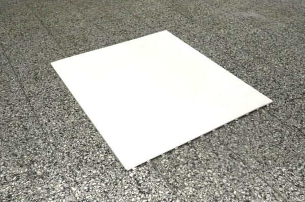 Myymälähyllystön taustapelti, 89cm x 77cm