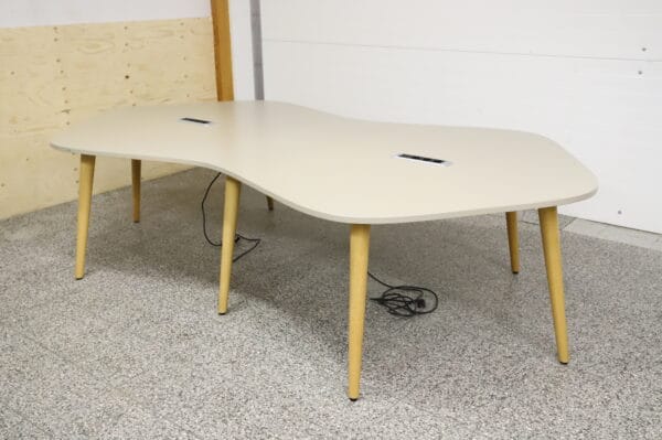Sedus Mastermind-neuvottelupöytä, 290cm x 155cm