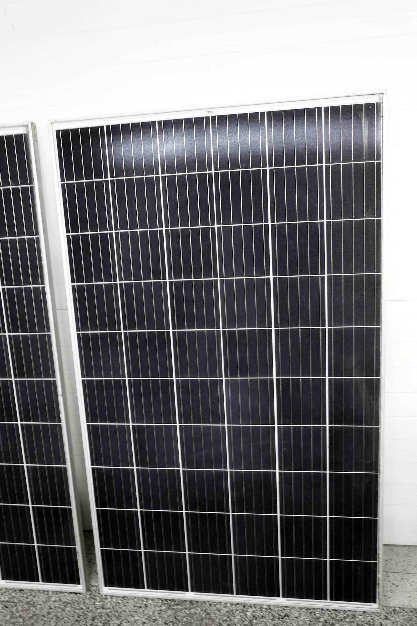 Käytetty aurinkopaneeli Trinasolar 275W