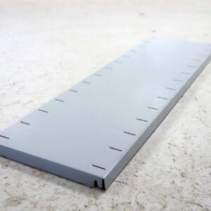 Kasten-hylly, 100cm x 30cm, harmaa