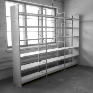 Punta-hyllystökokonaisuus