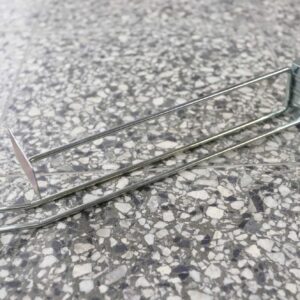 Hestra-myymälähyllystön myyntipiikki, 30cm Hestra-myymälähyllystön myyntipiikki, 30cm