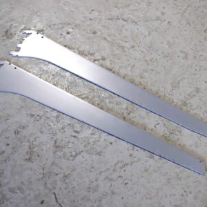 Hestra-myymälähyllystön hyllykannakepari, 60cm