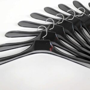 Sarvis Majuri-henkari