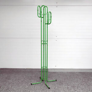 Monena Kaktus-pystynaulakko, design Ismo Mankonen