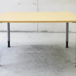 Iskun työpöytä, 120cm x 80cm