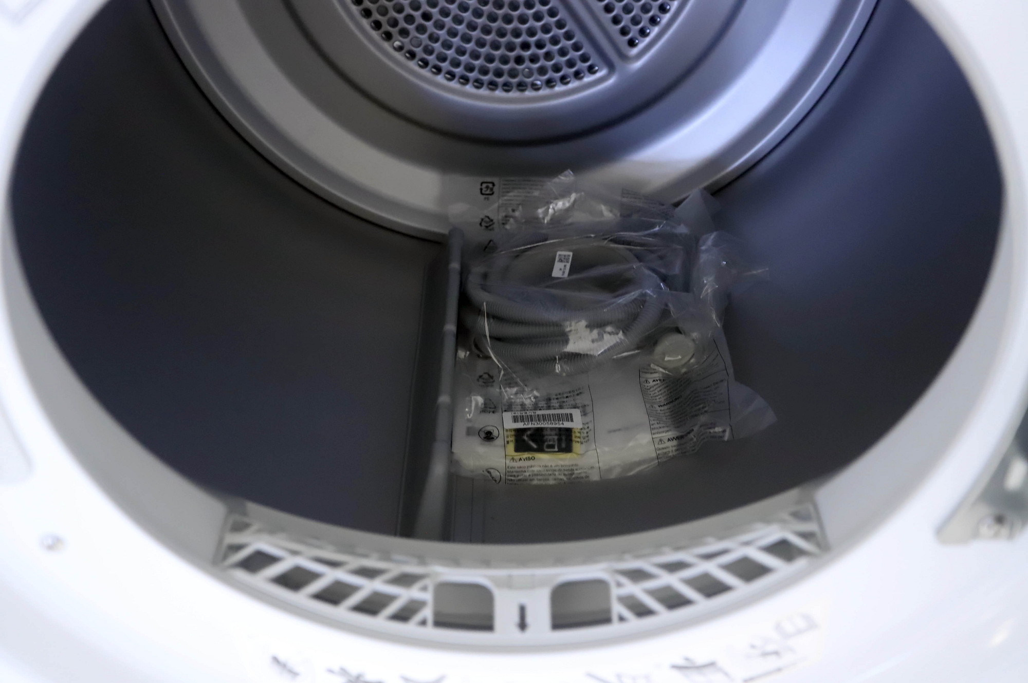 LG RH90V5AV7N -lämpöpumppukuivausrumpu, 9 kg – käyttämätön - Image 20