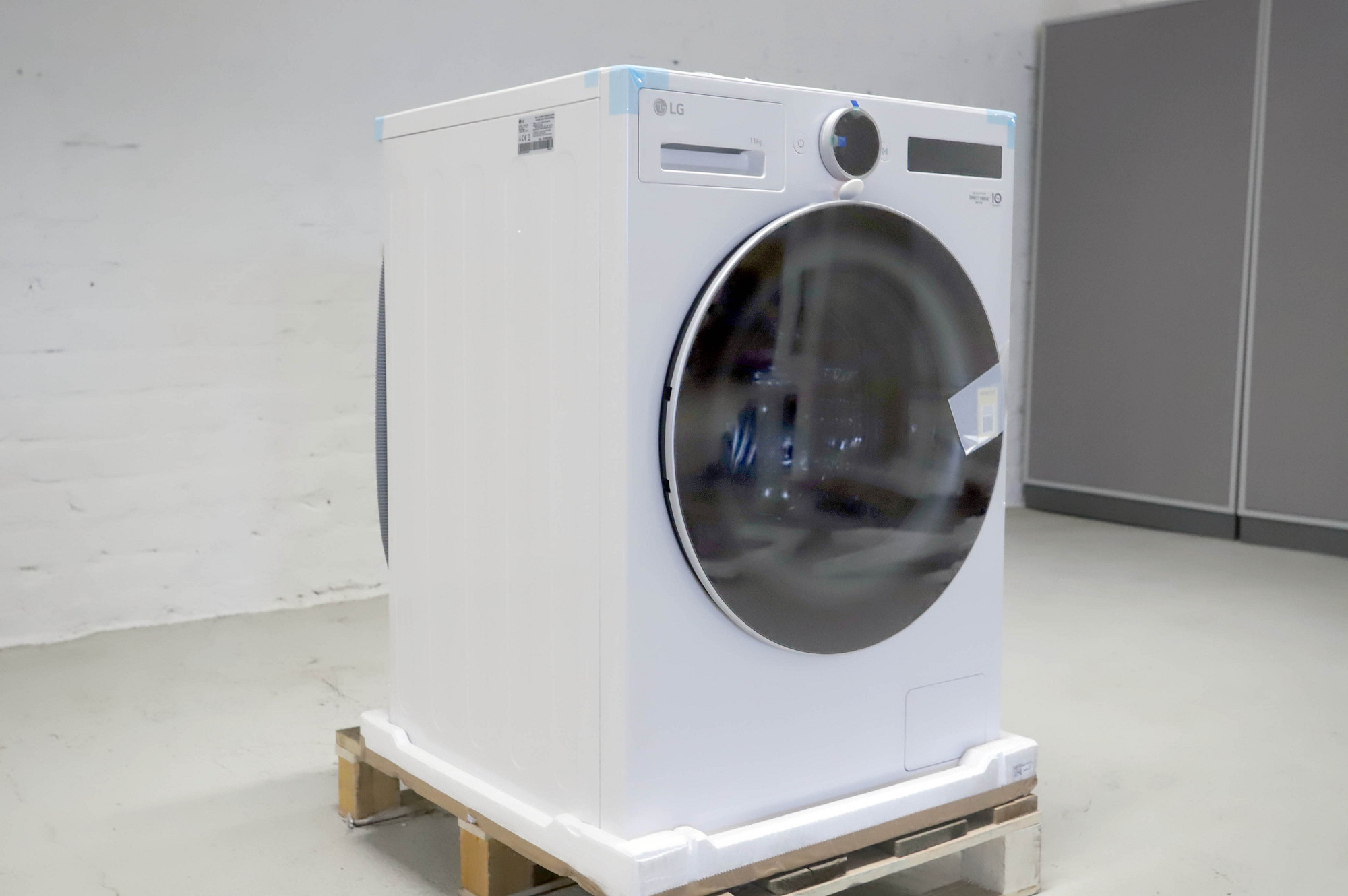 LG F4X7011TWS pyykinpesukone 11 kg, valkoinen – käyttämätön