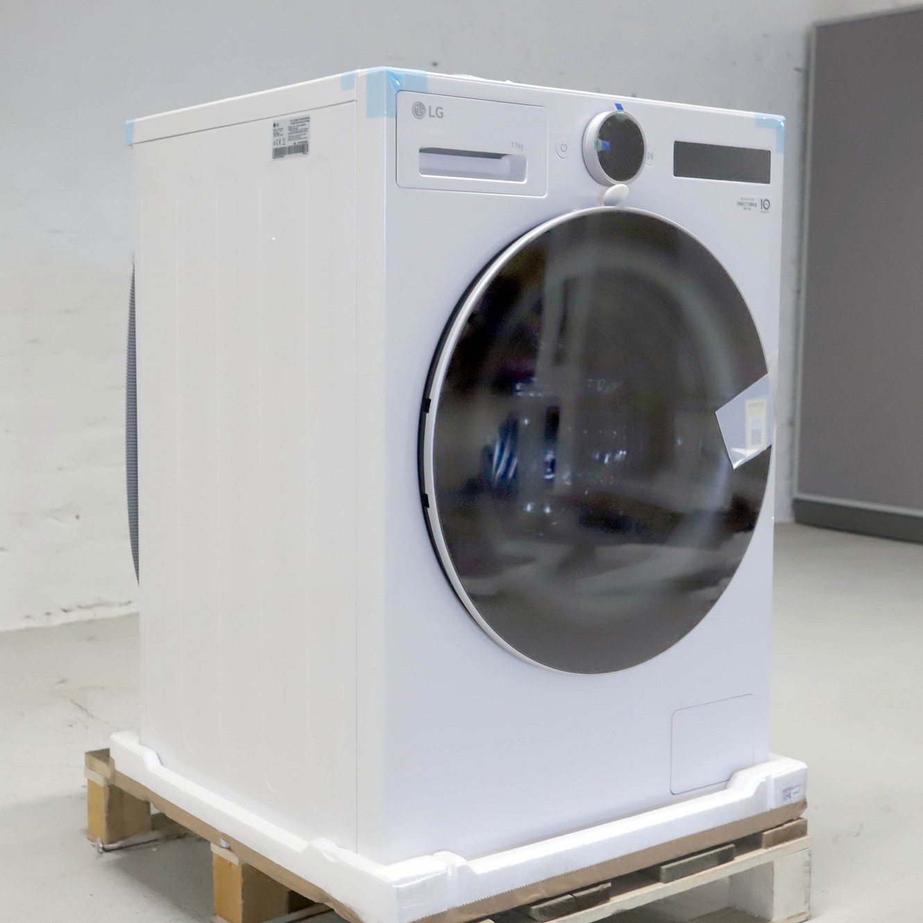 LG F4X7011TWS pyykinpesukone 11 kg, valkoinen – käyttämätön