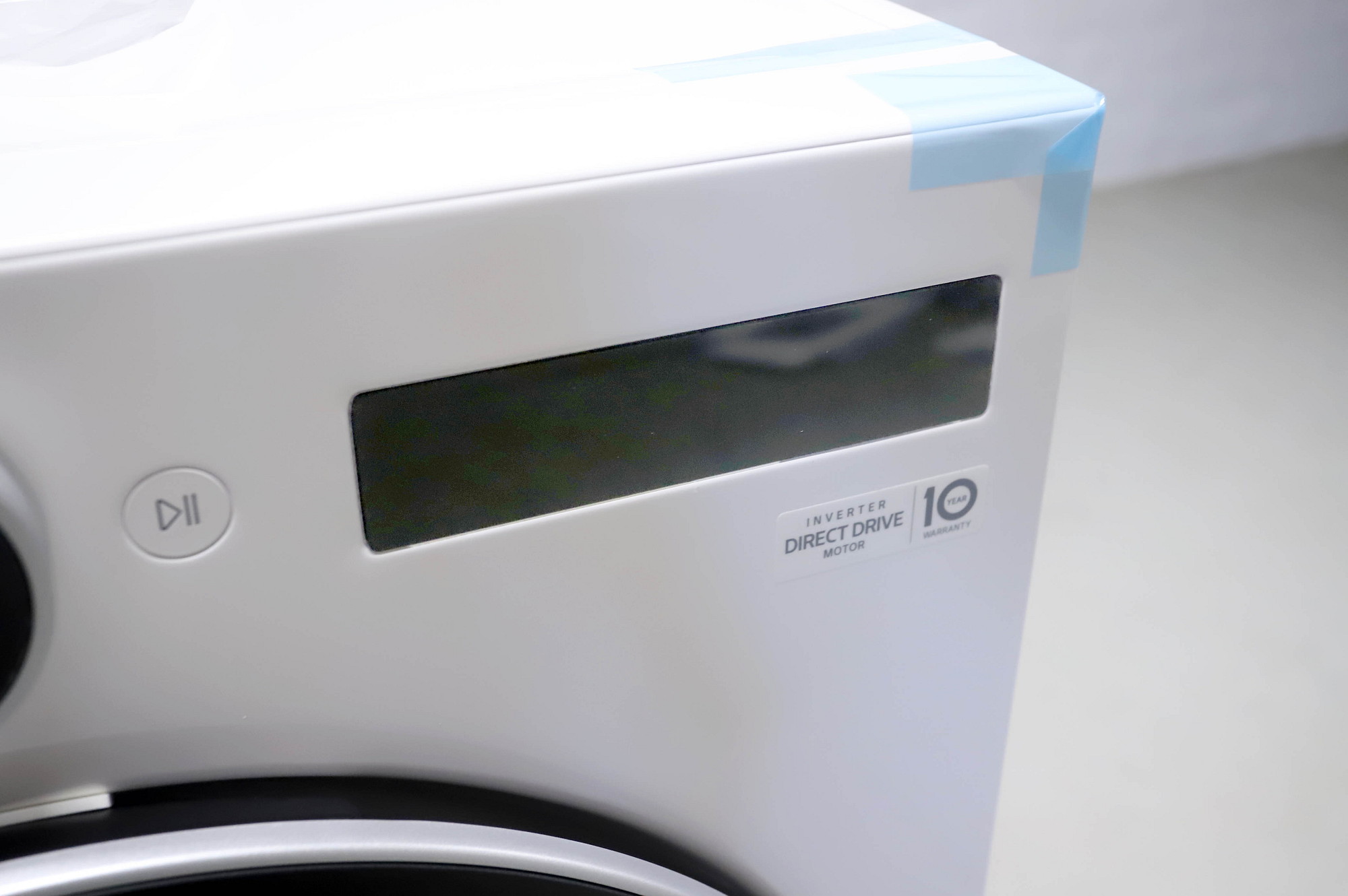 LG F4X7011TWS pyykinpesukone 11 kg, valkoinen – käyttämätön