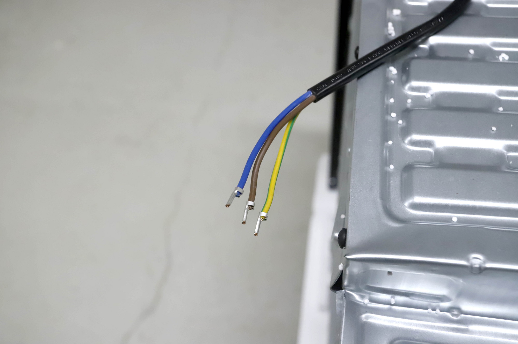 Whirlpool OMK38HU0B erillisuuni, musta – käyttämätön - Image 15