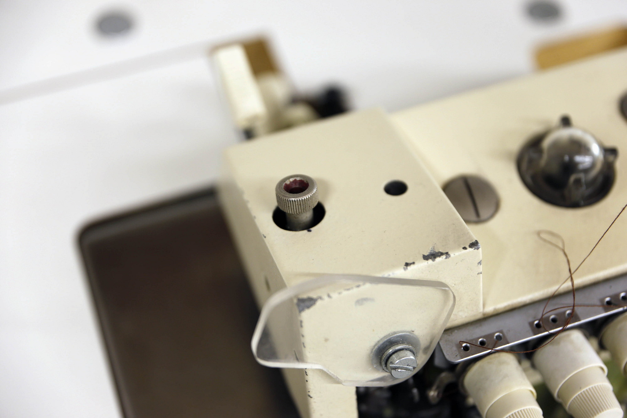 Rimoldi 527-00-2CS-01 4-lankainen teollisuussaumuri – 230 V