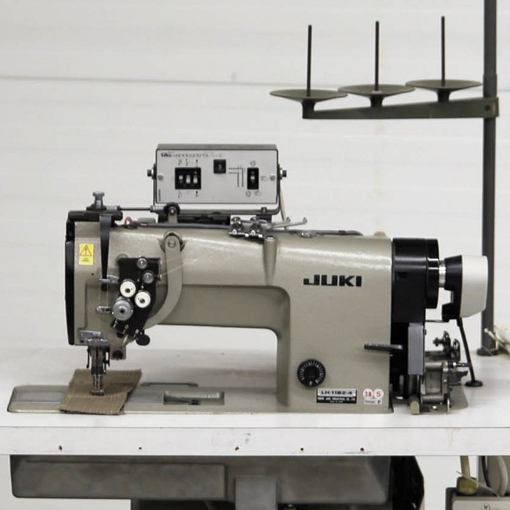 Juki LH-1182-4 kaksineulainen teollisuusompelukone